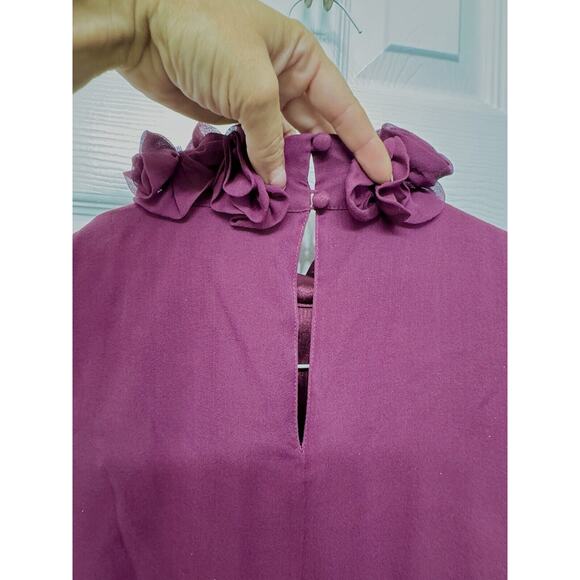 Antonio Melani Silk Dress with Flower Detail Around Neck - Size 4 - Picture 6 of 13